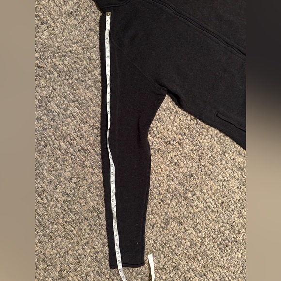 Patagonia Women’s Better Sweater Fleece Jacket - Picture 6 of 9